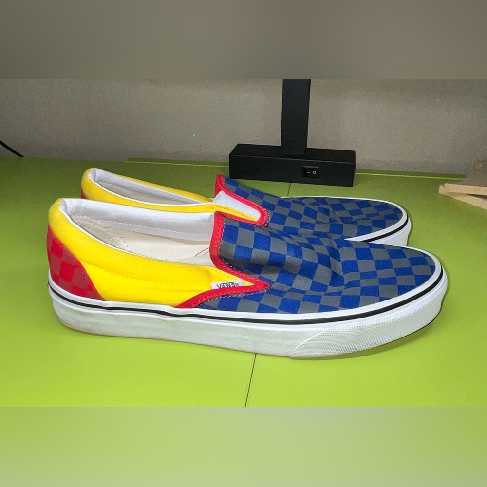 Like new Vans Shoes Slip On style Women’s 10 Men’s 8.5